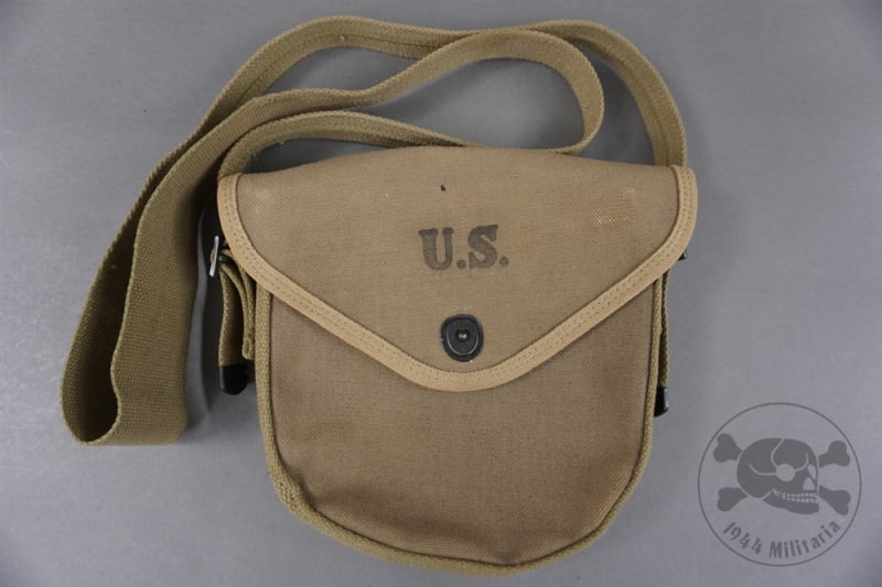 Original US WWII Thompson Drum Magazine Pouch
