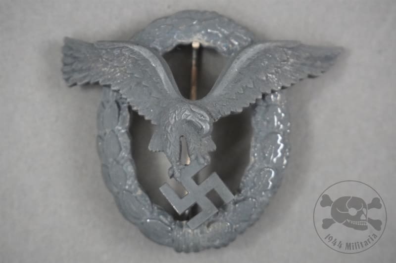 Reproduction German WWII Luftwaffe Pilot Badge