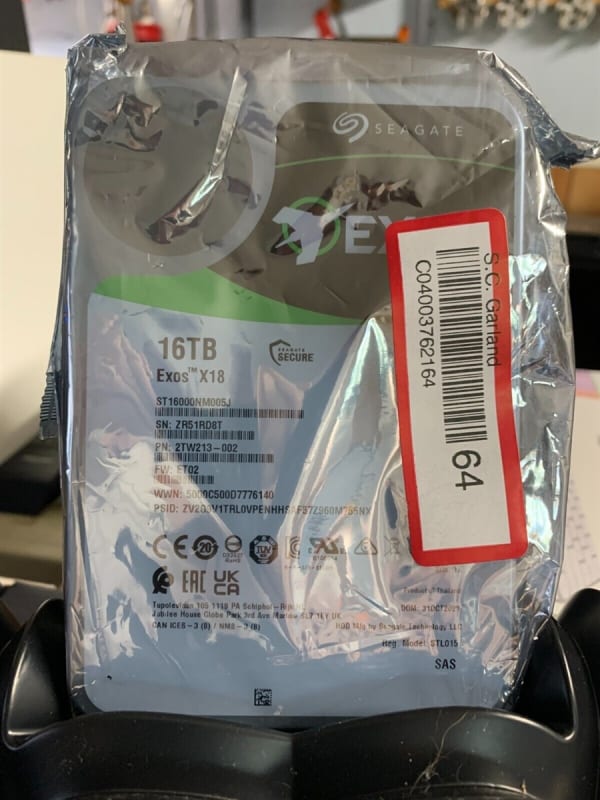 Seagate ST16000NM004J 3.5" 16TB 7.2KRPM SAS3 12Gb/s Cache 256MB 512e/4Kn HDD. NEW. IN STOCK.
