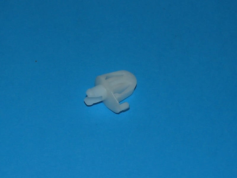 244897 BINDING CLIP LOWER COVER