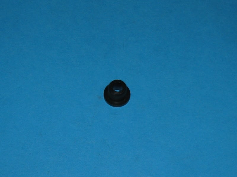 414532 DOOR HINGE BUSH 9005