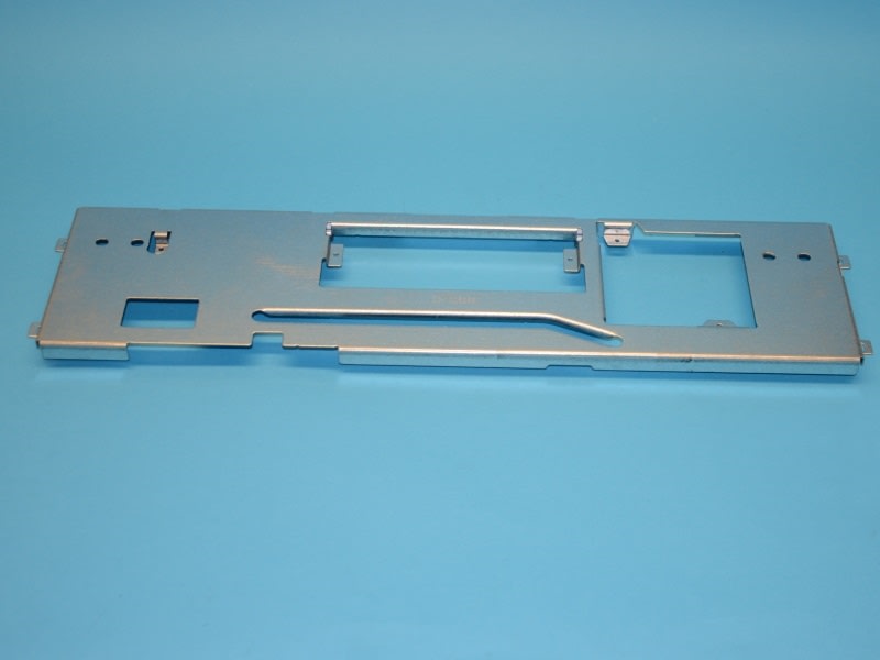 699066 REINFORCEMENT EXT DOOR TOP UI C-C 500