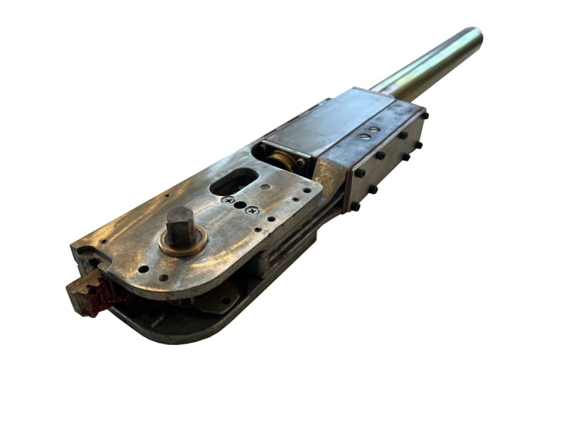 Kawneer Husky Overhead Concealed Commercial Glass Door Closer, No Hold Open Function With A 105 Degree Full Open Position Kawneer Husky Overhead Concealed Commercial Glass Door Closer, No Hold Open Function With A 105 Degree Full Open Position