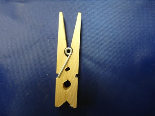 CP-134 CLOTHES PINS MINI 1/4" X 1-3/4"
