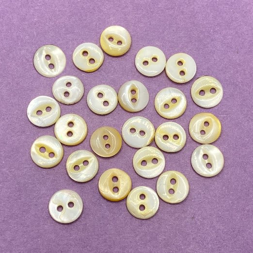 3/8 Mother of Pearl Button (9mm)