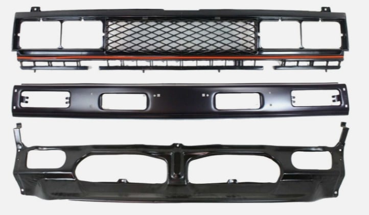1985 Nissan pickup king cab | Front Grill