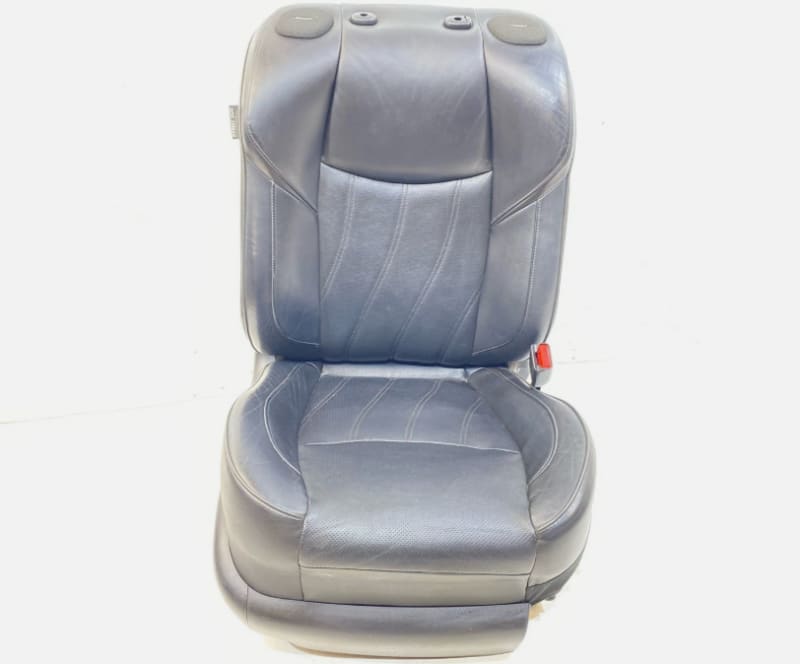 Front Right Seat w Speakers on Seat Electric / Leather