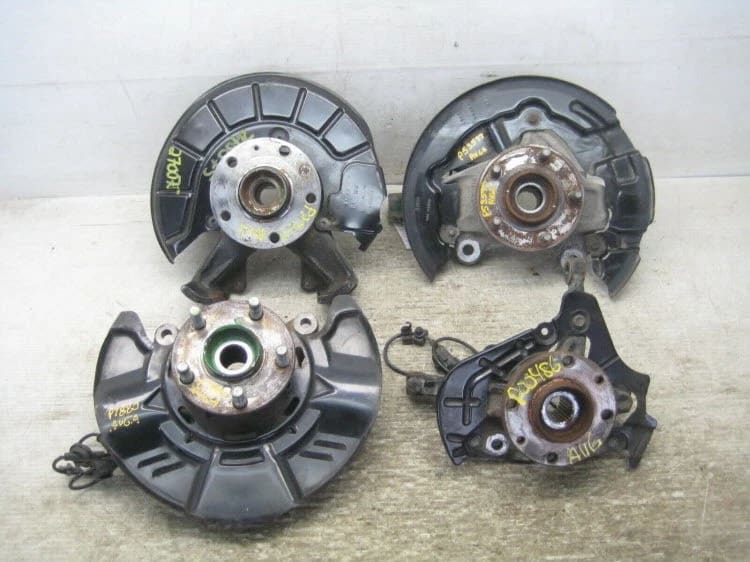 2014 Honda CR-V  | Left knuckle hub assembly