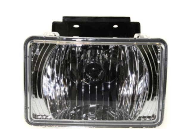 Driver Side Signal Light & Passenger Side Fog light & Lower Bumper  2006 CHEVROLET Colorado 3.5