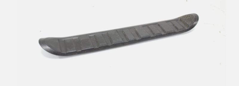 FRONT  LEFT RUNNING BOARD STEP PLATE PAD (#22913033)