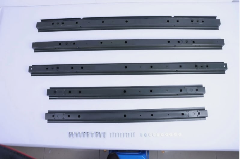 Bed Supports Crossmembers for 99-07 Chevy Silverado/GMC Sierra 1500/2500/2500 HD