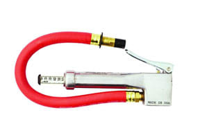 520 Milton IndS520 Milton Industries Bayonet Inflator Gage With Straight Chuck