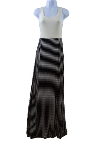 Sleeveless lady's Maxi dress