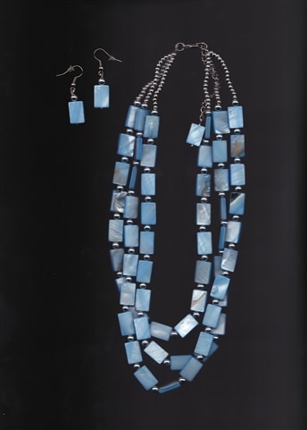 Three Row Rectangular Shell Necklace Set - White
