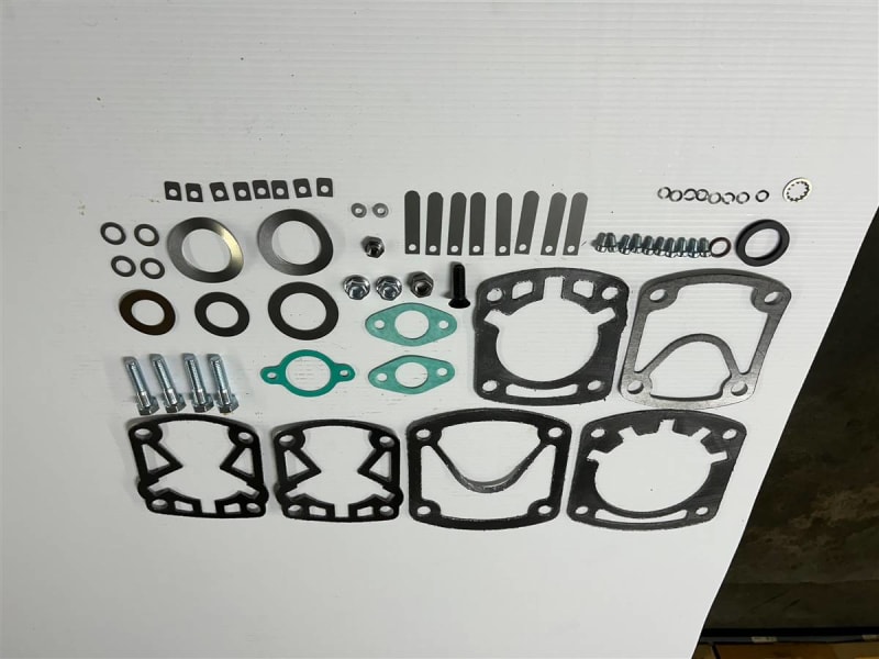 KIT 9874 is a replacment for Ingersoll Rand Valve / Gasket Kit 32229874