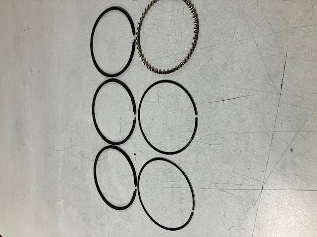 Ring Set Replacement for QT-5 LP Piston Ring Set 111199