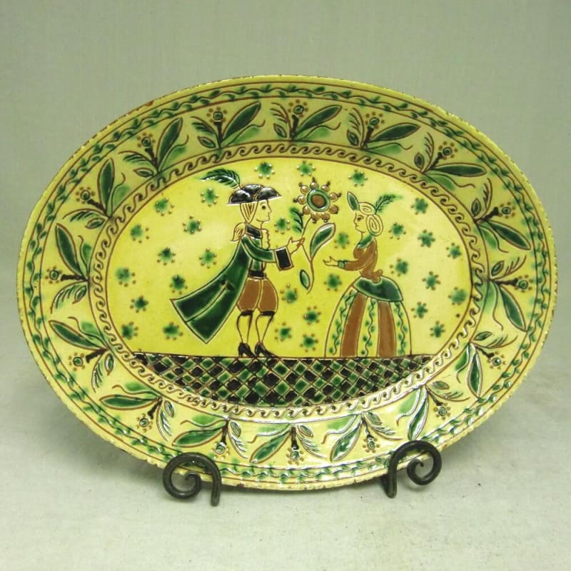 Sgraffito Couple Plate (MTO) $225