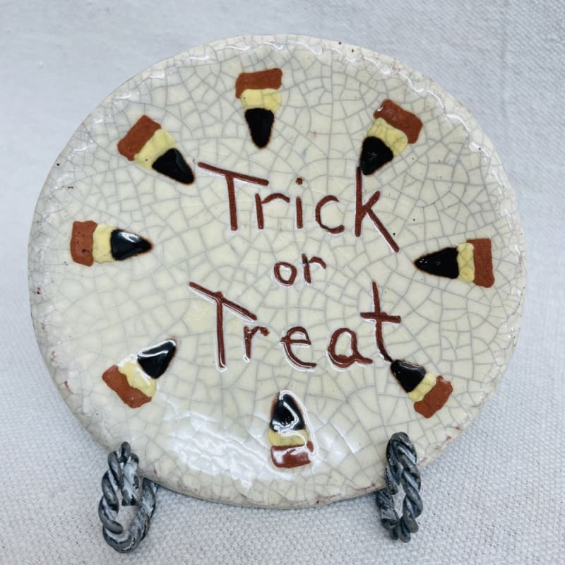 Small Trick or Treat Plate $30