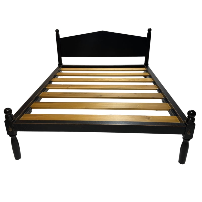 Queen Size Connecticut Valley Turned Post Bed $2730