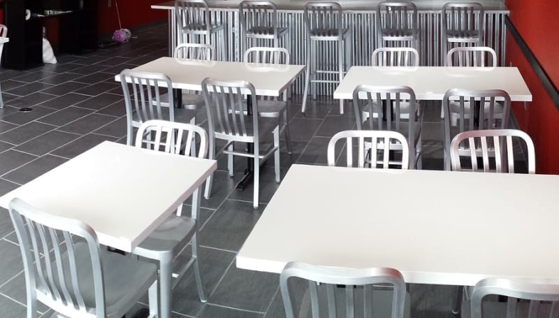 White Resin Glossy Restaurant Tabletops White Resin Glossy Restaurant Tabletops