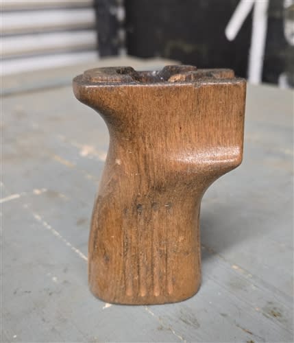 Skorpion Pistol Grip