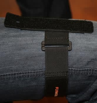 Flymaster Leg Strap for SD series instruments, adjustable Velcro strap for secure and comfortable leg mounting.