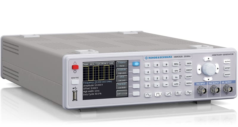 Rohde & Schwarz HMF2525, Parte 3593.0616.02 Generador Arbitrario de 25 MHz de 250 MSa/s y 256 kPts, 14 bits de resolución.