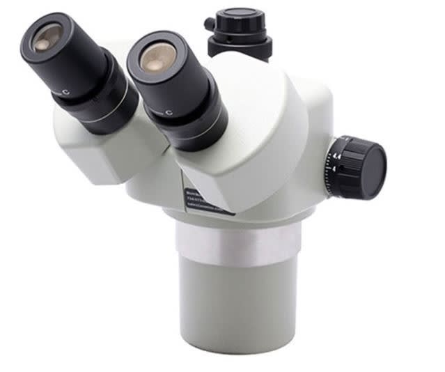 Aven DSZV-44-258-512 - Microscopio Trinocular Con Zoom Estéreo DSZV-44 [10x - 44x] Con Mighty Cam Pro En Soporte PLED