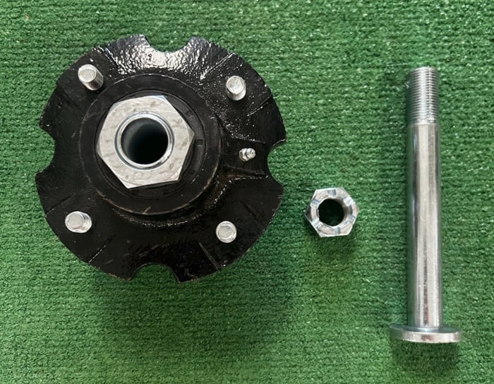 Tailwheel Hub  Complete with 1" Bearings and axle bolt and nut