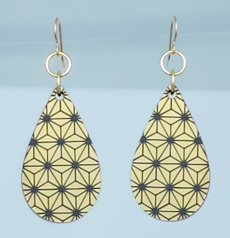 18g Earrings - Gold Acrylic - Asanoha Drop