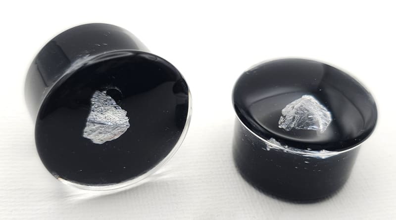 25.4mm - Meteorite on Black - Single Flare