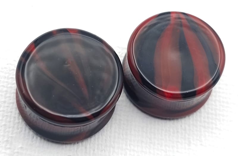16mm - Blood and Black Borostone - Double Flare