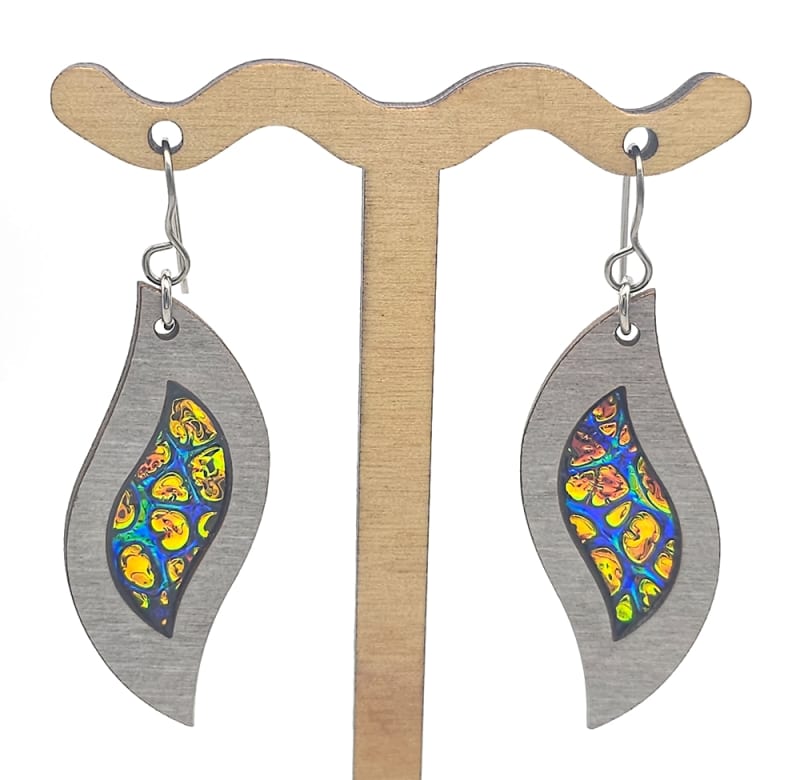 18g Earrings - Fire Starter Dichro Inlay - Wave - Dovetale
