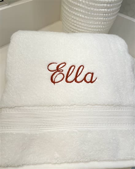 Custom  White Towel - Script Name