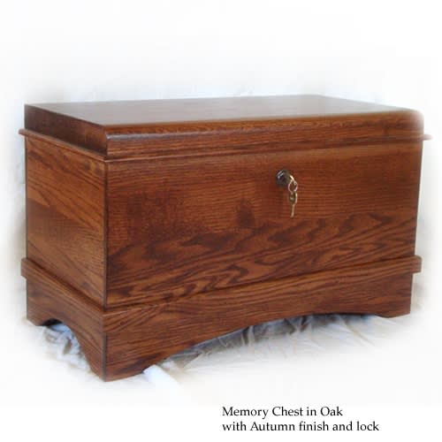 Oak Memory Chest