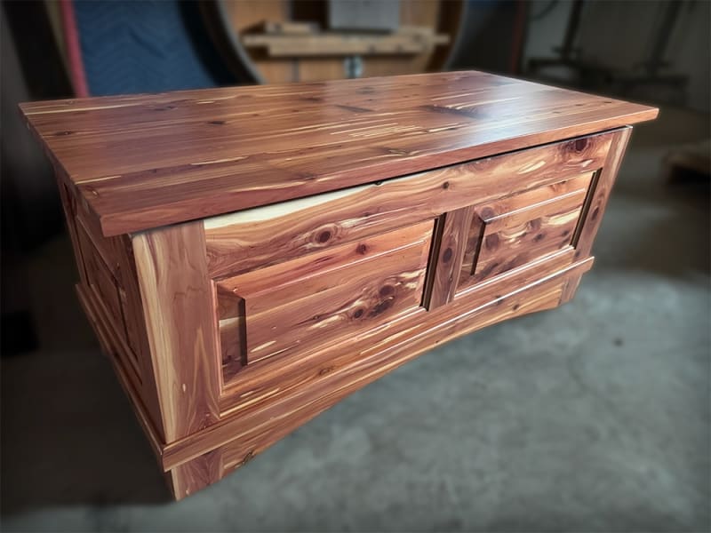 100% Cedar Granger Chest