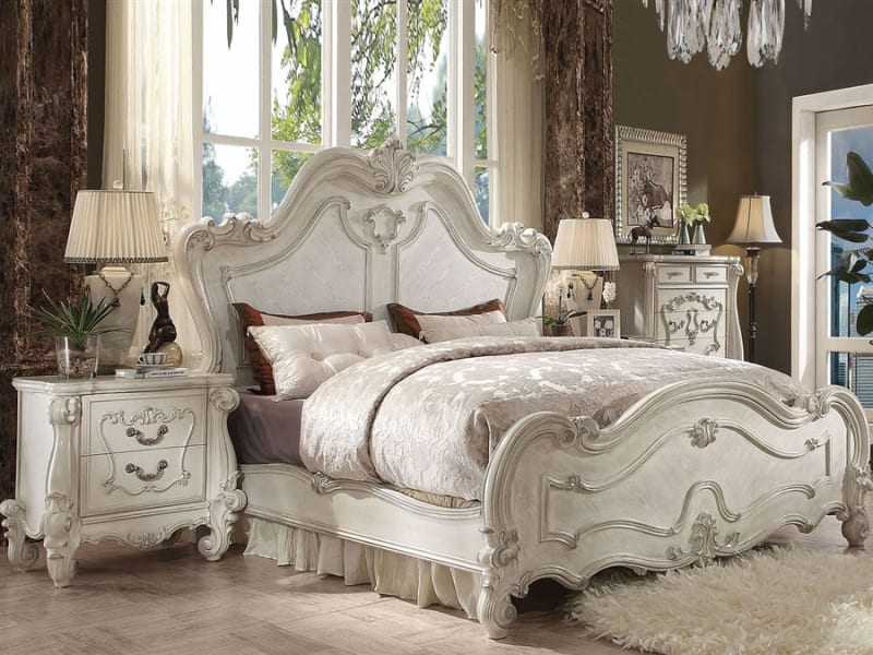 Versailles Traditional Bed in Bone White Finish by Acme - 21760Q