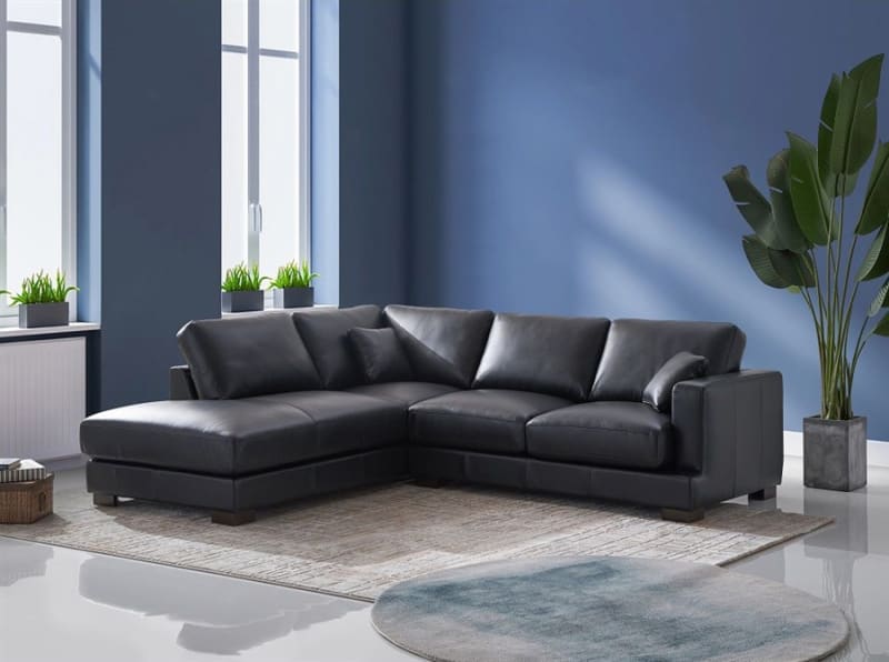 Geralyn Sectional Sofa in Black Leather Finish by Acme - LV02397