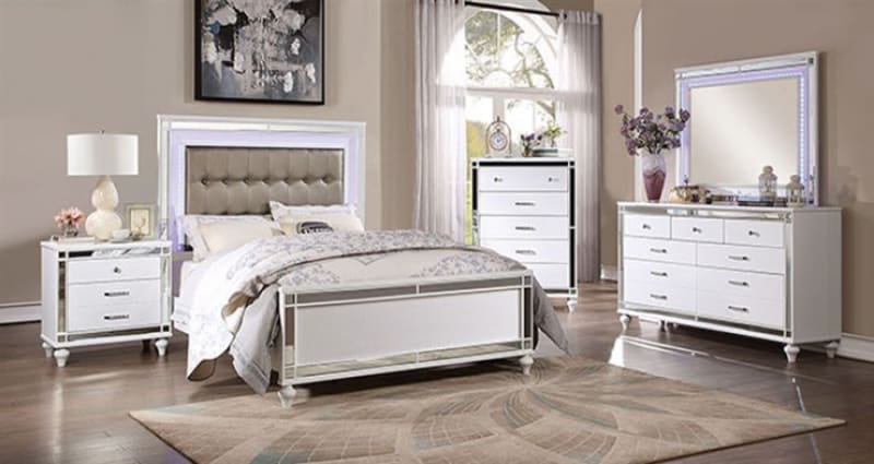 Brachium 6 Piece Bedroom Set in White Finish by Furniture of America - FOA-CM7977WH