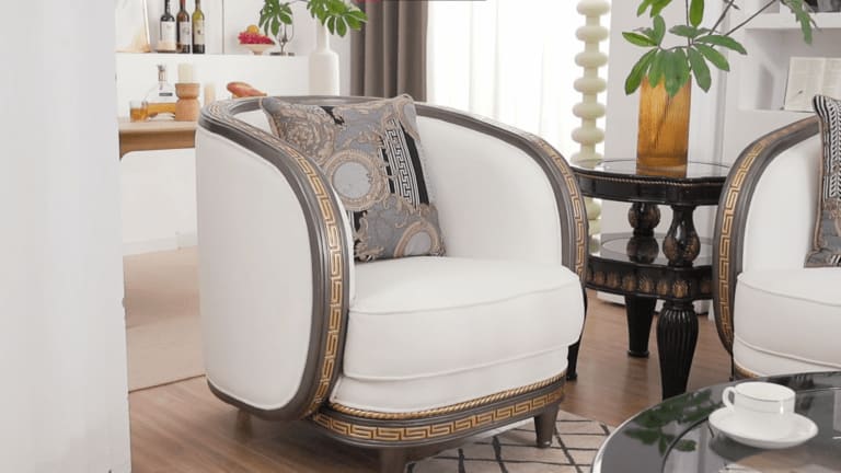 Armchair in Antique Dark Wood with Light Upholstery by Homey Design - HD-9043-C