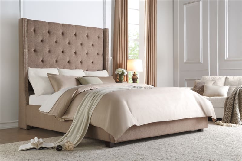 Fairborn Queen Bed in Brown by Home Elegance - HEL-5877BR-1
