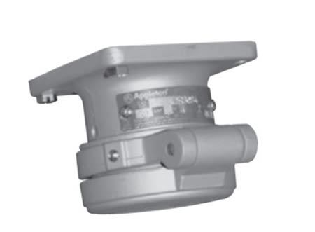 adr3033 pin & sleeve receptacle 30a 3w3p style 1
