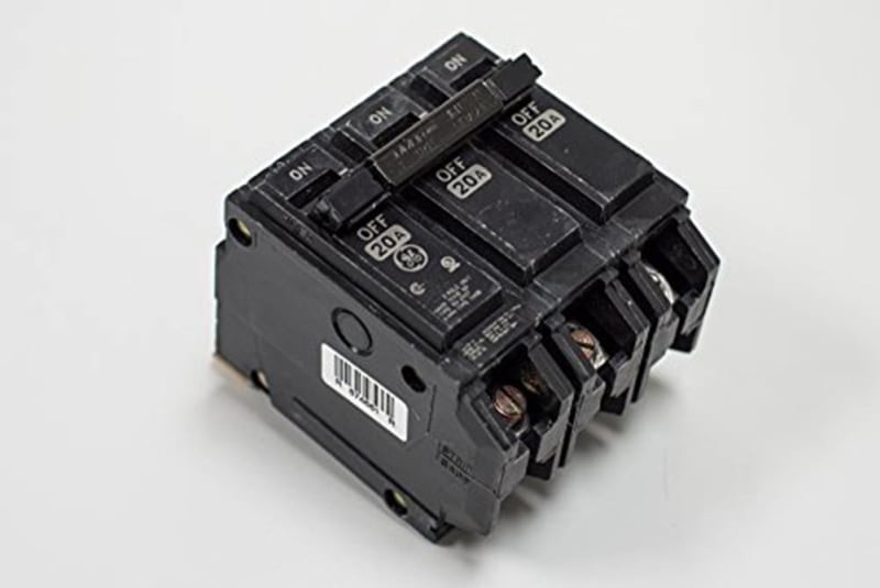 GE Bolt-On Mount Type THQB Miniature Circuit Breaker 3-Pole 100 Amp 240 Volt AC GE Bolt-On Mount Type THQB Miniature Circuit Breaker 3-Pole 100 Amp 240 Volt AC