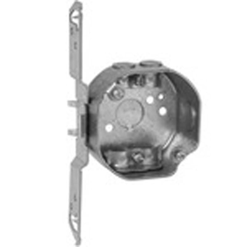 Hubbell-Raco 3-1/2" Octagon Box, 1-1/2" Deep, NM Clamps, TS Bracket, Drawn Steel Hubbell-Raco 3-1/2" Octagon Box, 1-1/2" Deep, NM Clamps, TS Bracket, Drawn Steel