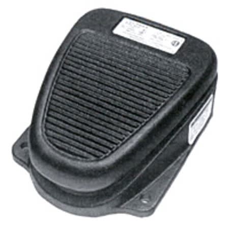 632s foot switch spdt momentary