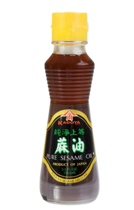 Vegan Sesame Oil Original, cold pressed and rich in flavor, ideal for cooking, stir-fries, and dressings