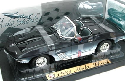 1961 CHEVY MAKO SHARK CORVETTE (1/18) Rare Diecast (fs)