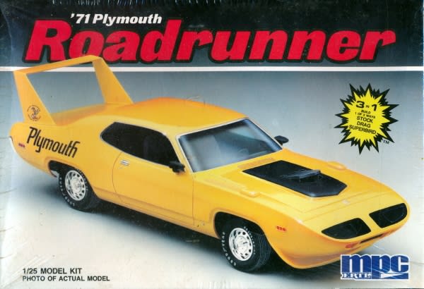 No231ミニカー1/18箱あり1971 Pontiac Road Runner ponti