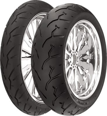 Pirelli Night Dragon 240/40 R18 Rear