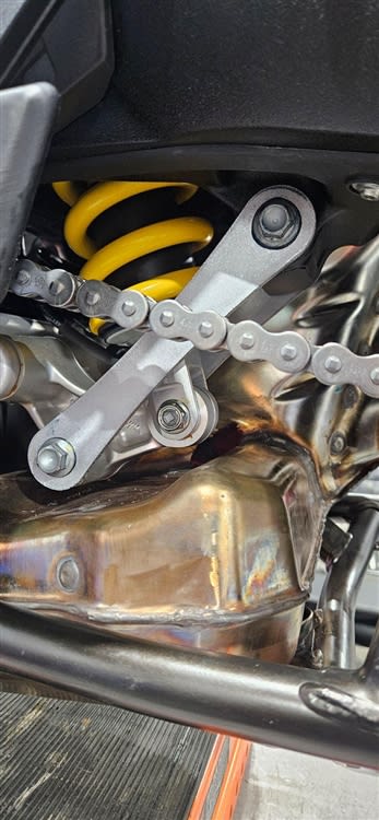 25mm lowering dogbone kit for Turismo Veloce 25mm lowering dogbone kit for Turismo Veloce